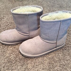 UGG kids, classic tall boots and shimmer sky, light lilac purple with glitter 5